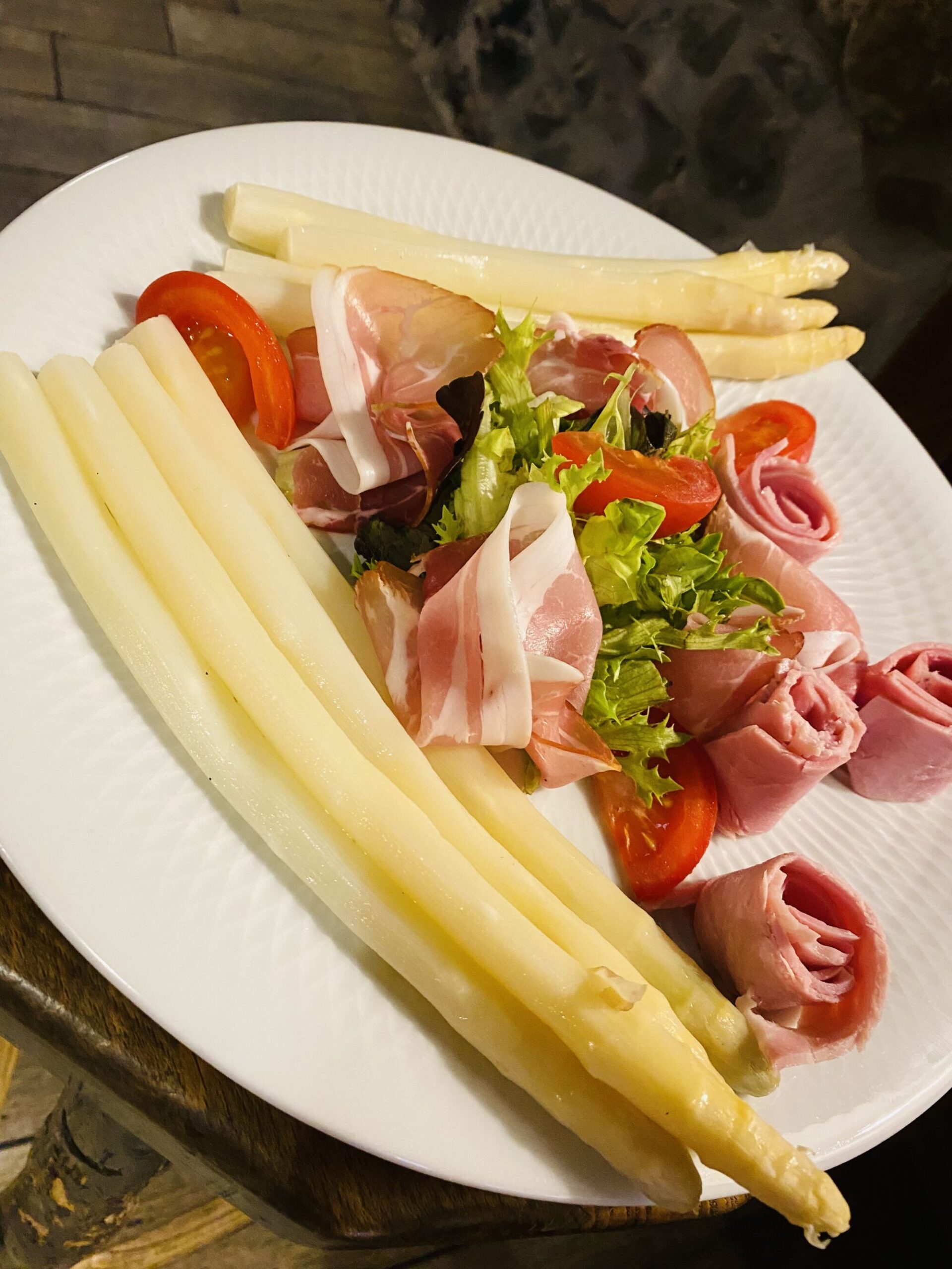 IMG_1354 SCALED | Maison Hassenforder Les asperges sont arrivées à Kayserberg chez Maison Hassenforder ! Erstein